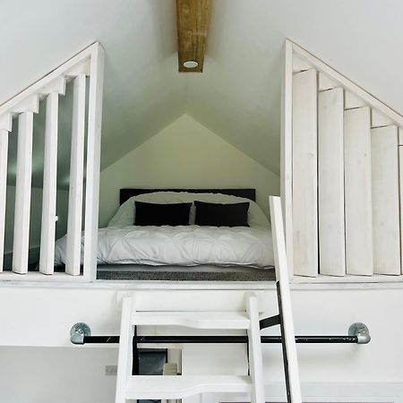Lewys Tai Bach Villa Aberaman Екстериор снимка