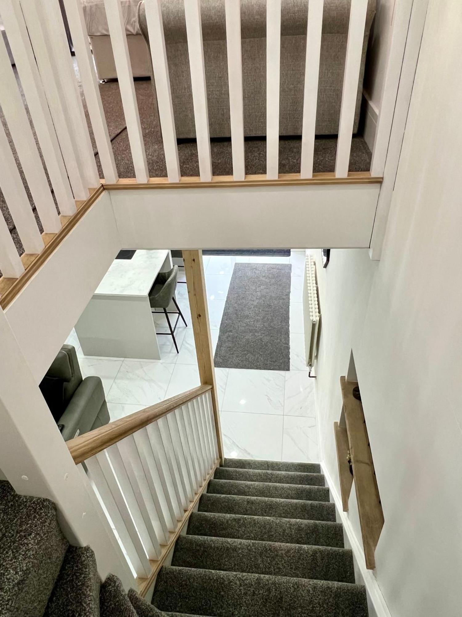 Lewys Tai Bach Villa Aberaman Екстериор снимка